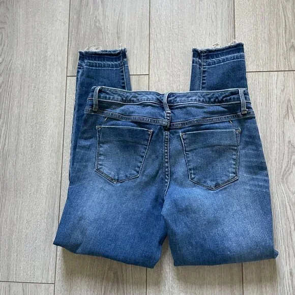 Mossimo Mid-Rise Jegging Crop Jeans Size 6/28 Distressed Denim Power Stretch Fra - Picture 8 of 8